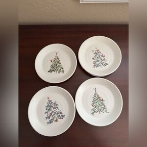 Pottery Barn Christmas in the Country Stoneware Appetizer Plates - Set of 4 NWOT
